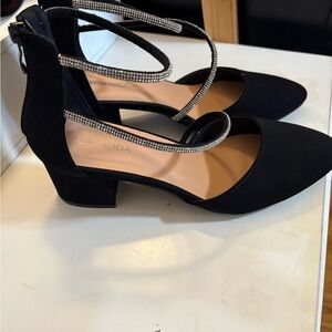 TOP Moda Black Heels with Rhinestone Straps